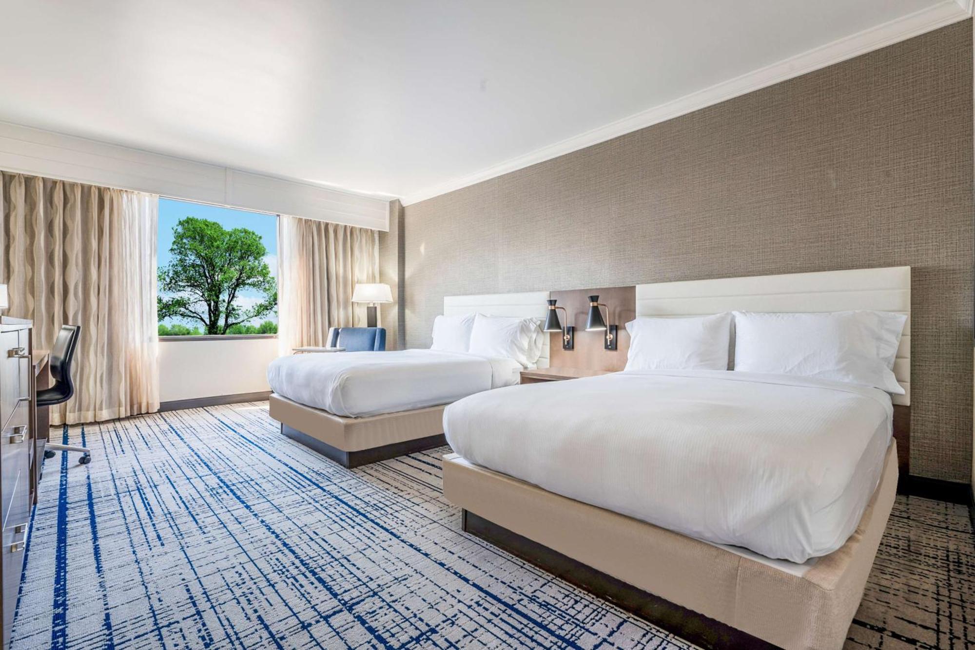 ฮิลตัน ชาร์ลอตต์ เอ็กเซกคิวทีฟ พาร์ค Hotel ชาร์ล็อต ภายนอก รูปภาพ
